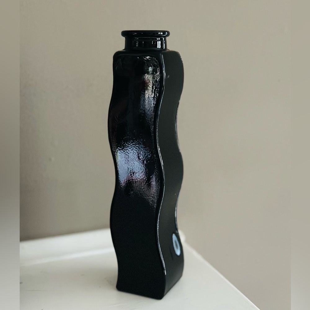 IKEA Skämt black glass squiggle vase